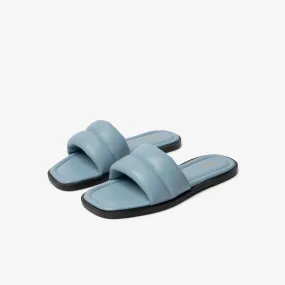 Karen Slides (sky)