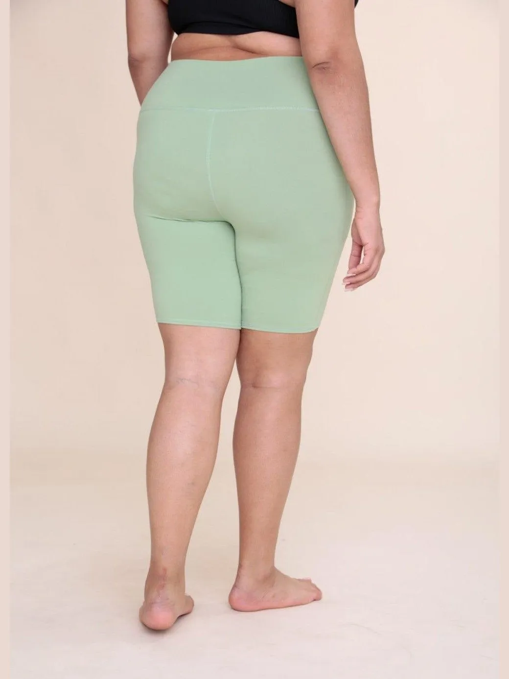 Tapered Band Essential Biker Shorts