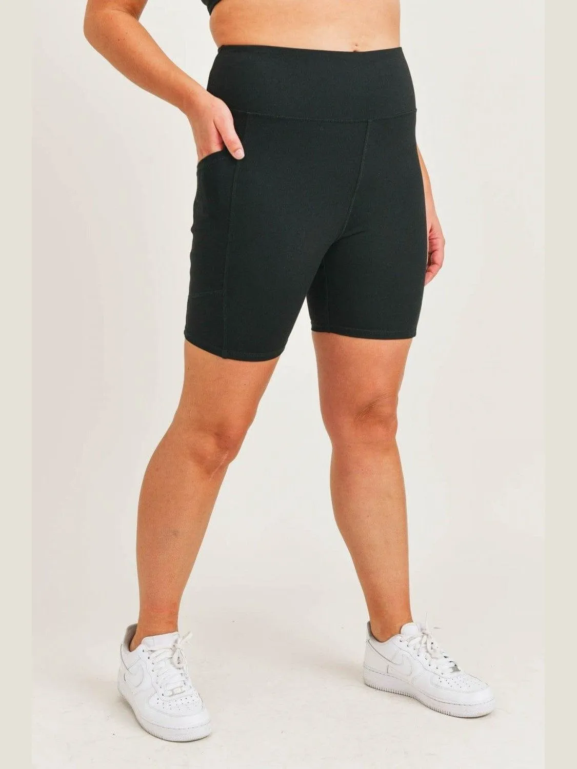 Tapered Band Essential Biker Shorts