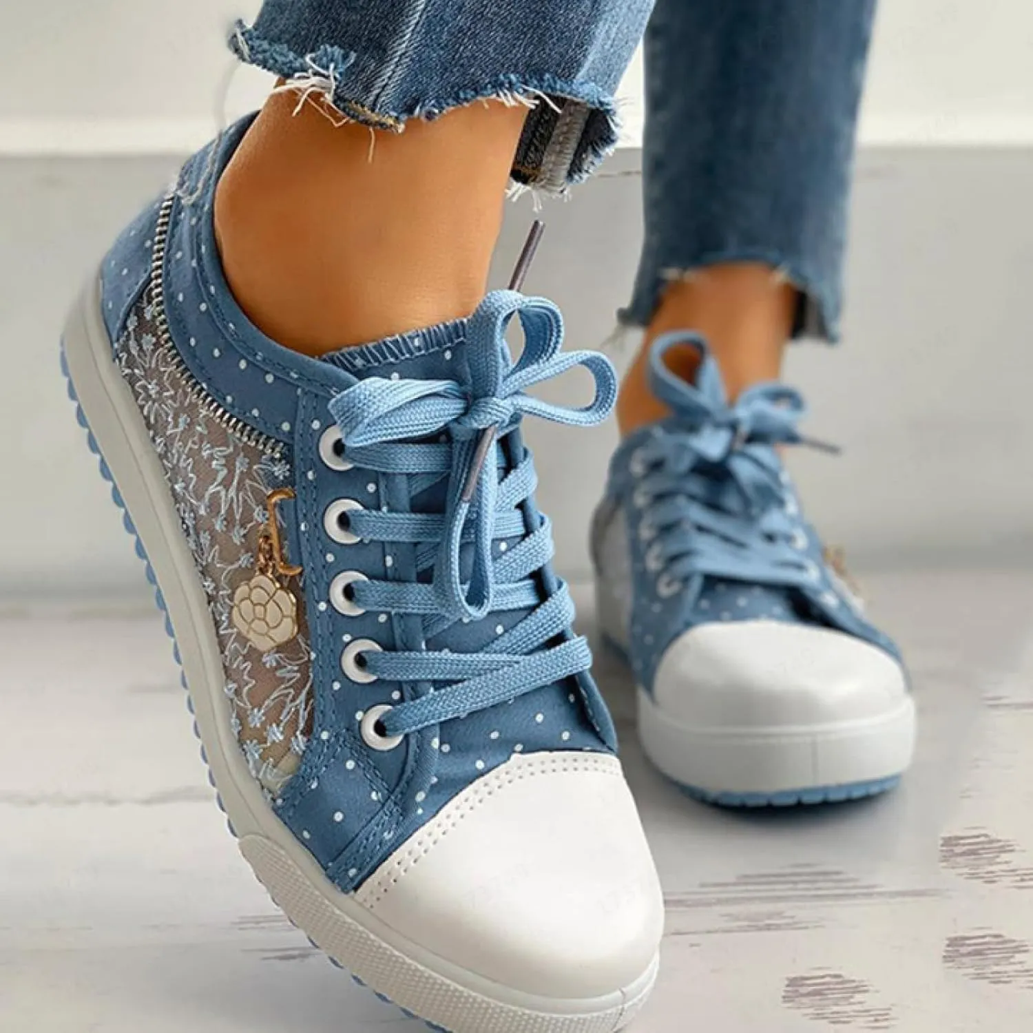 Women's Hollow Denim Mesh Shoes Breathable Lightweight Walking Shoes Outdoor Trainers Camping Trail Trekking Footwear